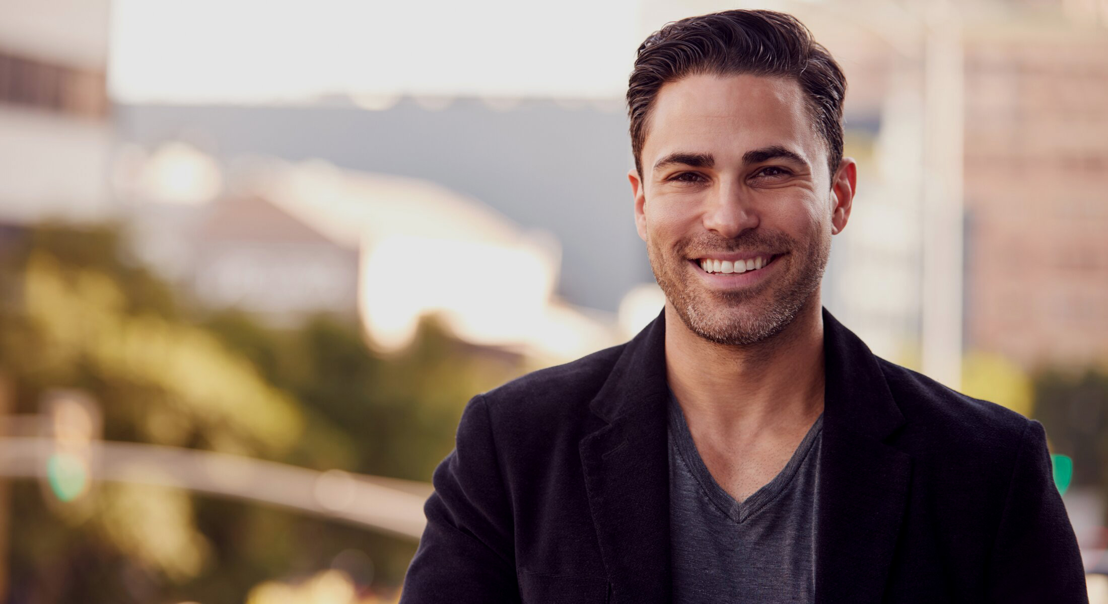 Facial lipofilling for men in Montreal